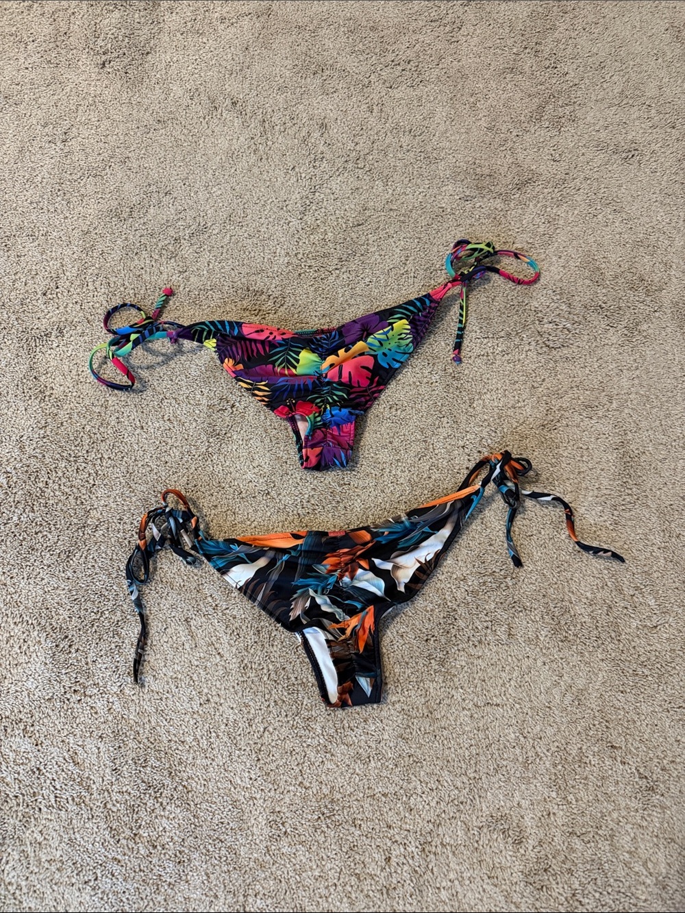 Tropical Print Tie-Side Bikini Bottoms - Multicolor